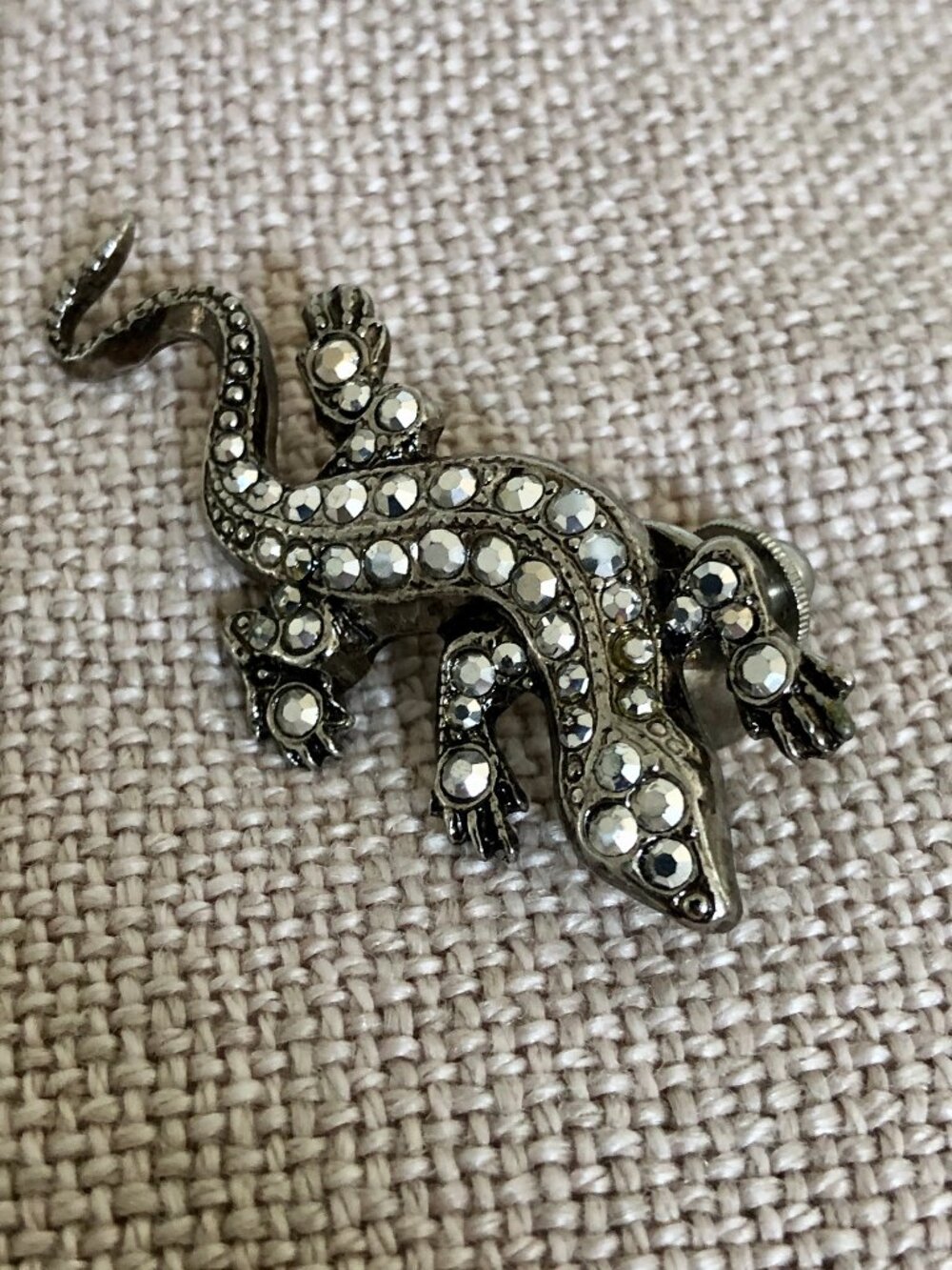 Kirks Folly Silver Toned Rhinestone Lizard Brooch Pin